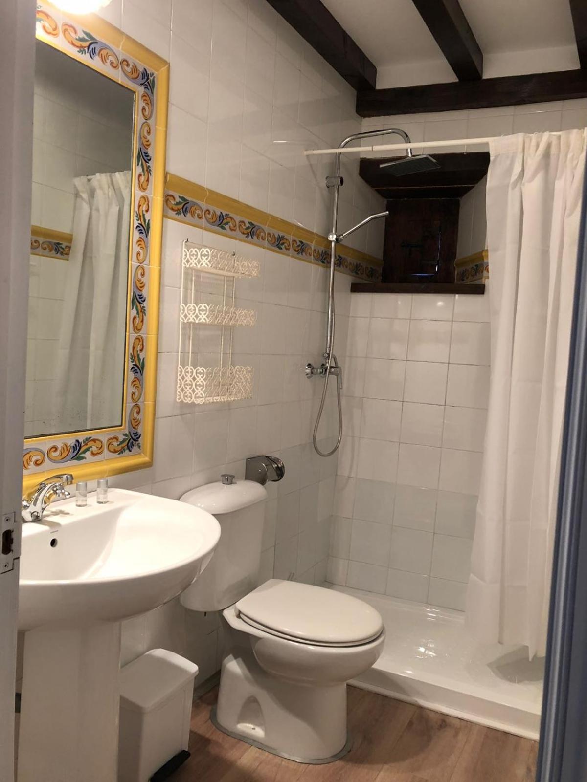 Apartamentos La Casona Ucieda Bagian luar foto