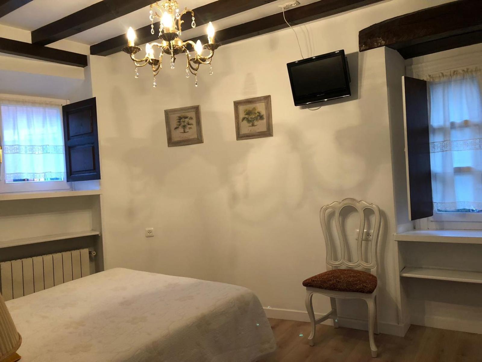 Apartamentos La Casona Ucieda Bagian luar foto